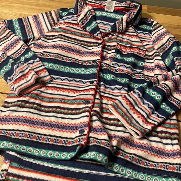 SIMPLY STYLED ⭐️ pajama set - Picture 4 of 6